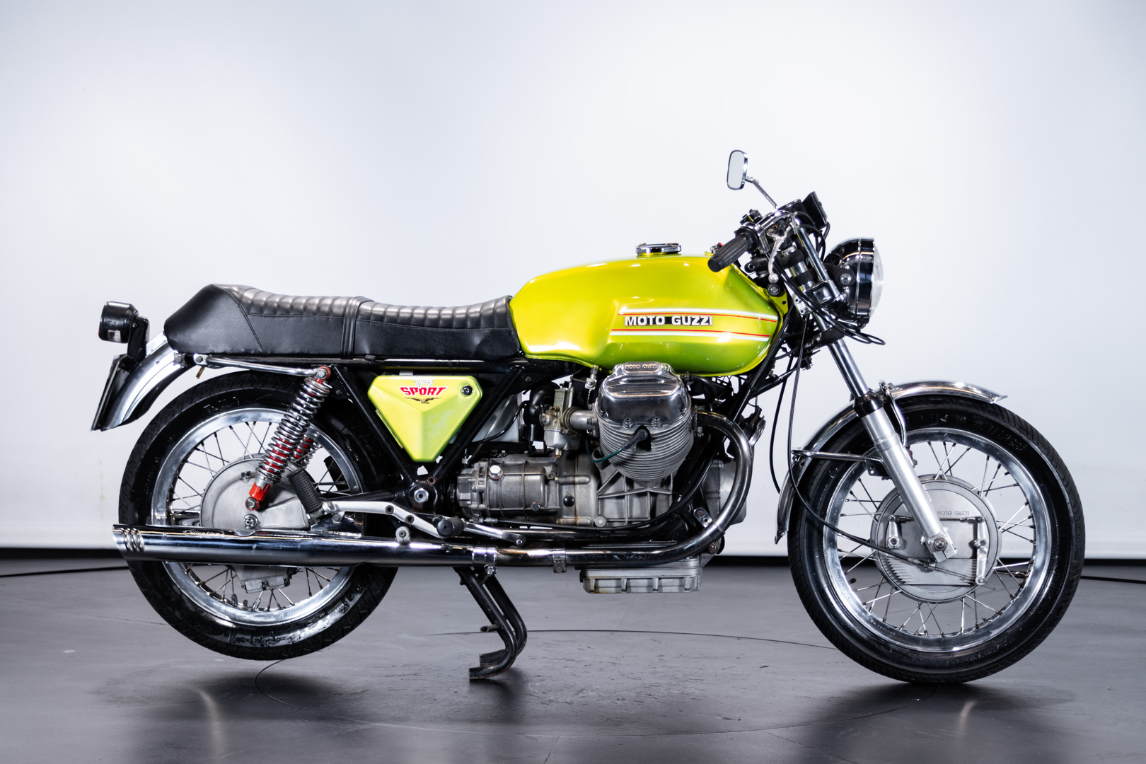 Moto Guzzi V7 SPORT 