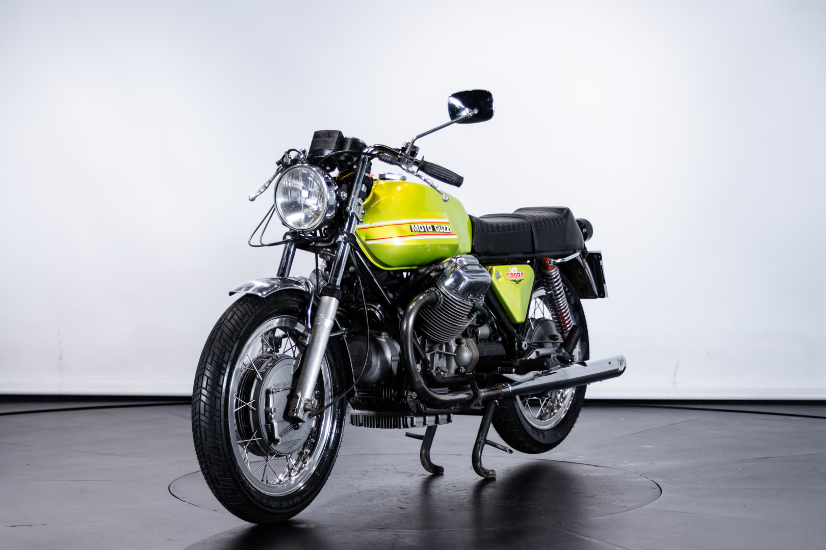 Moto Guzzi V7 SPORT 