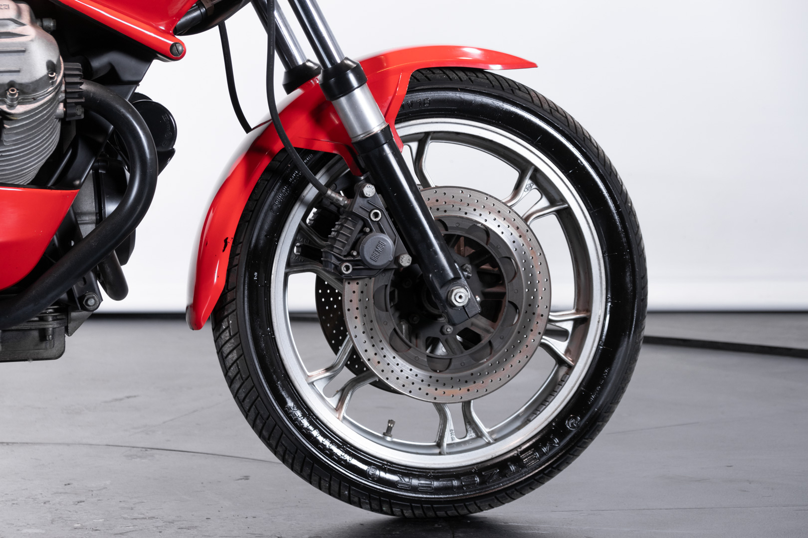 Moto Guzzi LE MANS II 850 