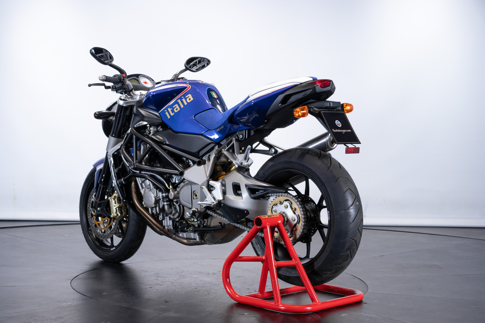 MV Agusta BRUTALE 910 R WORLD CHAMPION    
