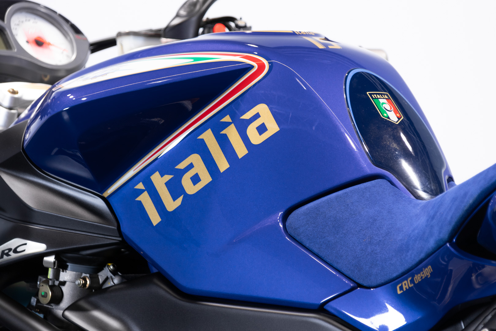 MV Agusta BRUTALE 910 R WORLD CHAMPION    