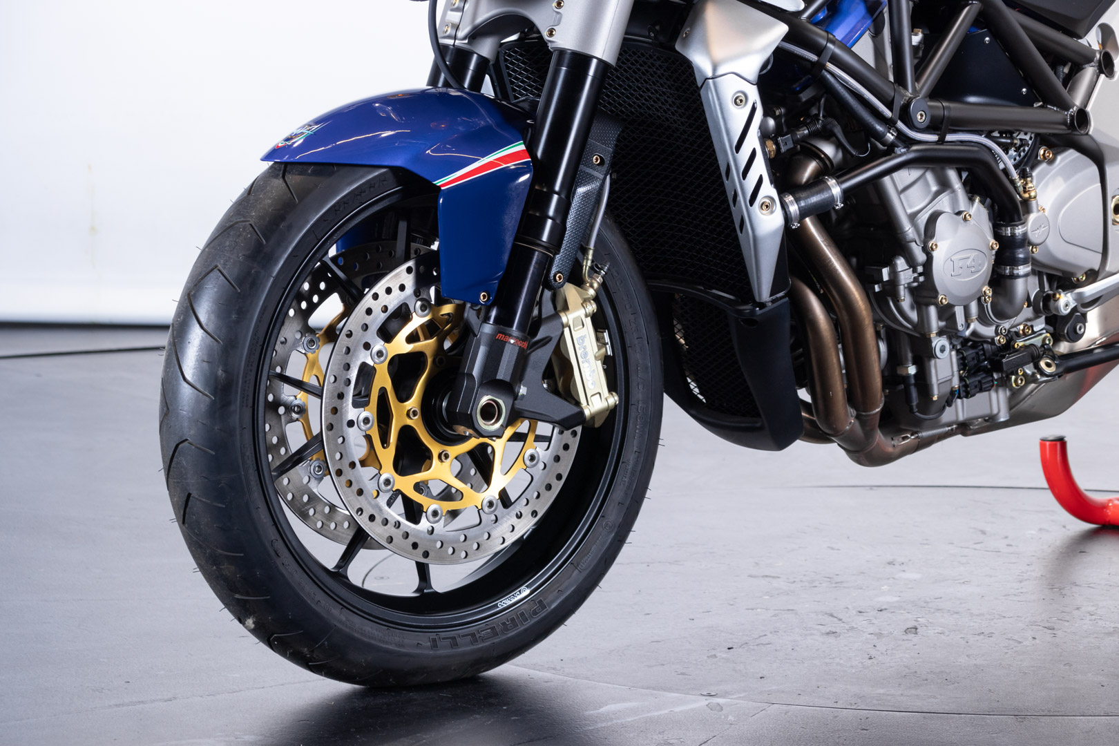 MV Agusta BRUTALE 910 R WORLD CHAMPION    