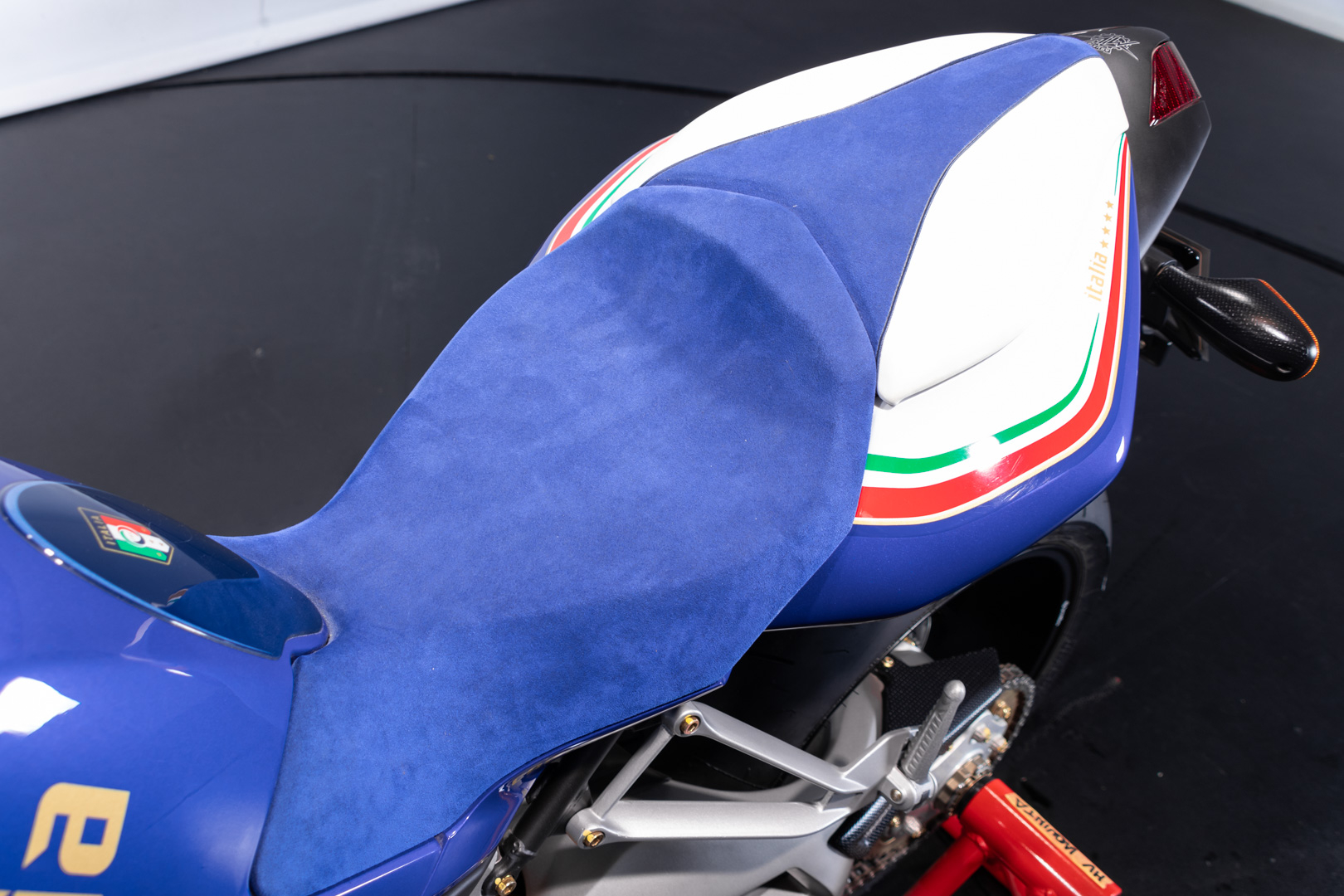MV Agusta BRUTALE 910 R WORLD CHAMPION    