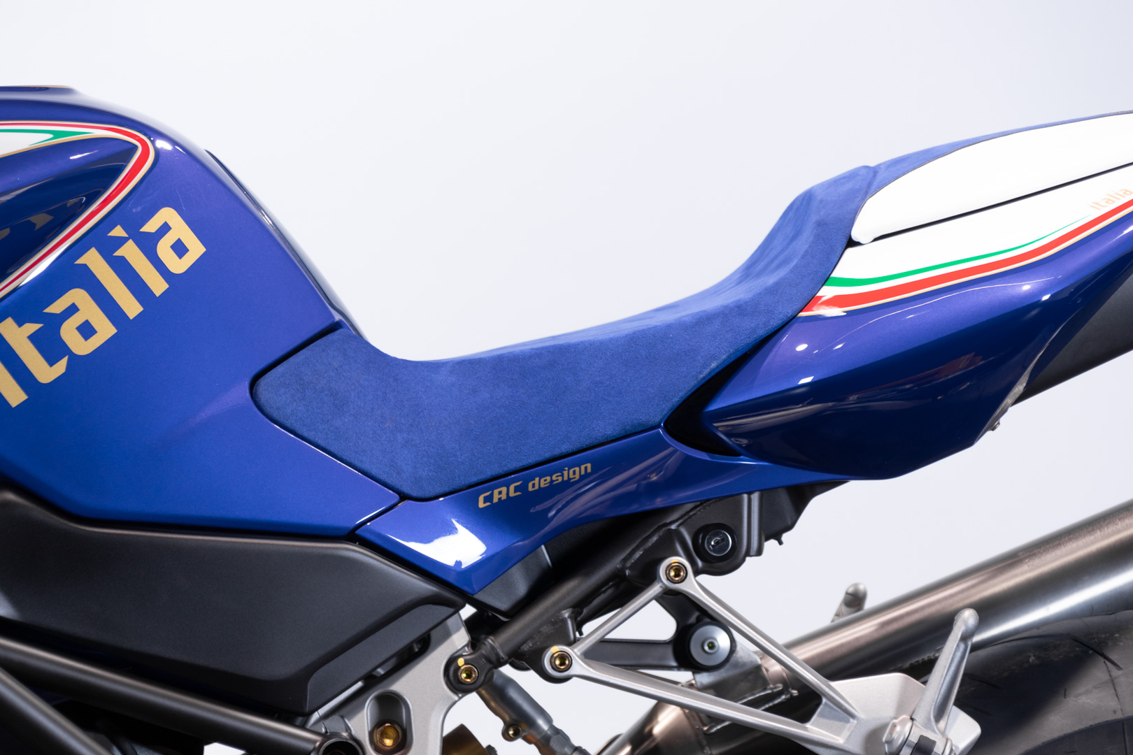 MV Agusta BRUTALE 910 R WORLD CHAMPION    