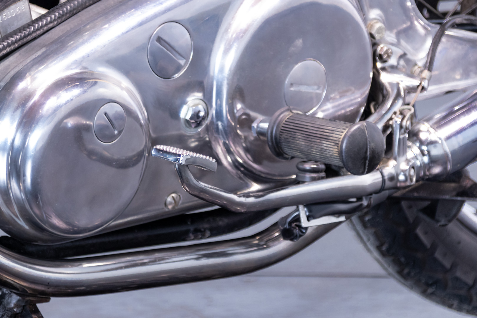 Norton COMMANDO 750 ROADSTER       