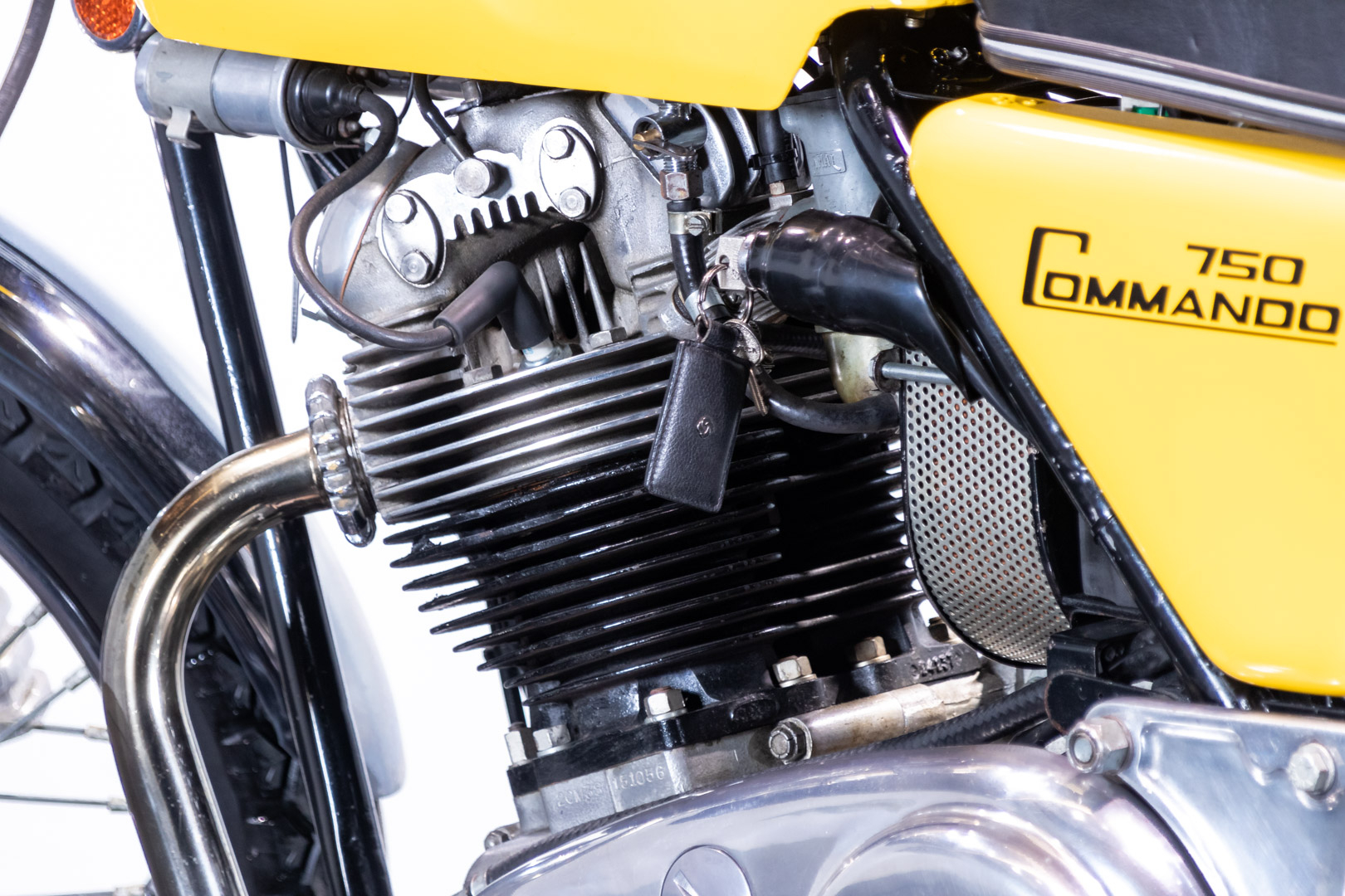 Norton COMMANDO 750 ROADSTER       