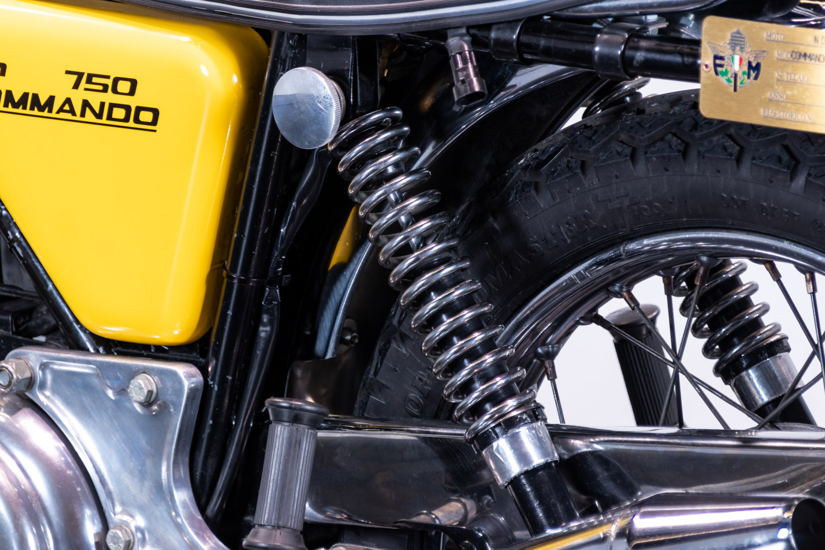 Norton COMMANDO 750 ROADSTER       
