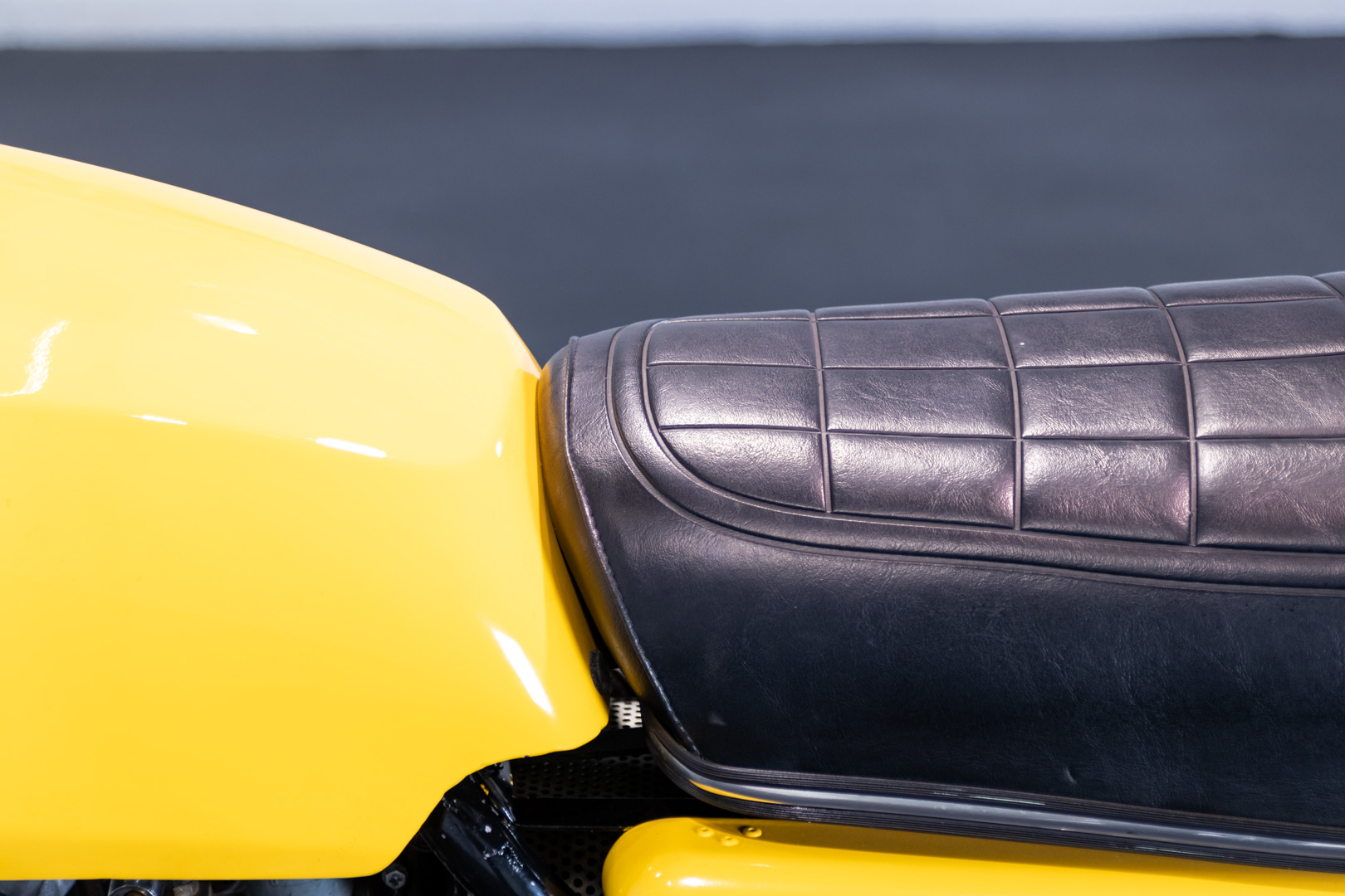 Norton COMMANDO 750 ROADSTER       