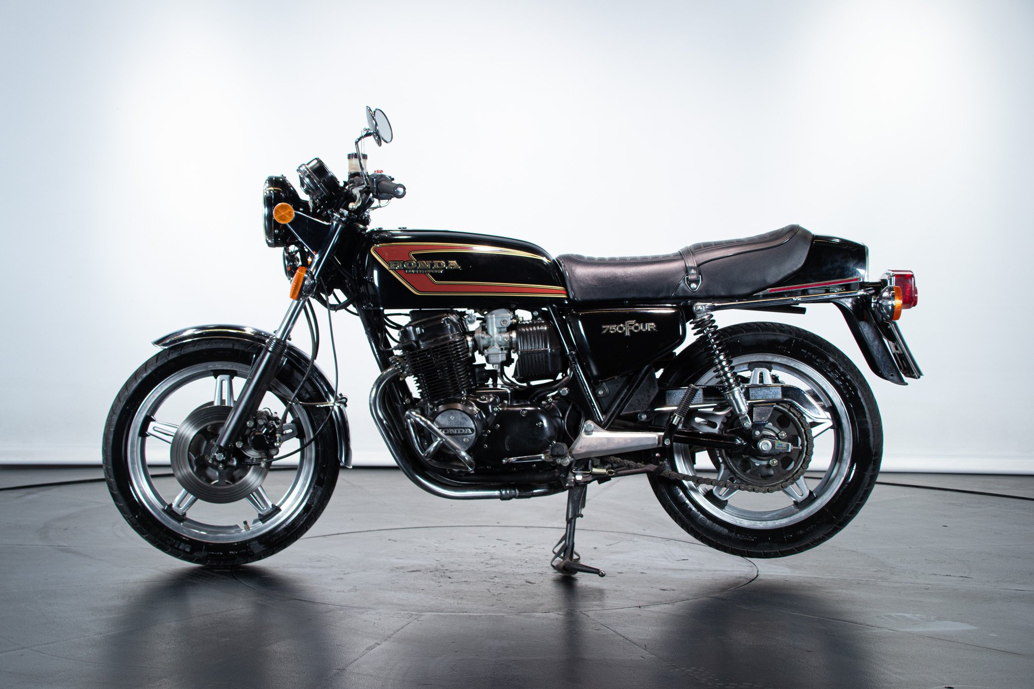 Honda CB 750 F SUPERSPORT          