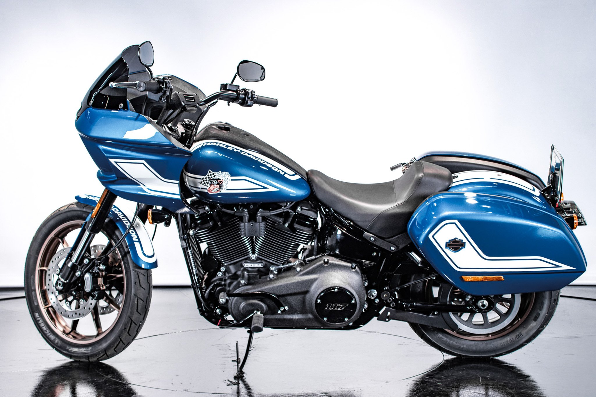 Harley Davidson Low Rider ST - Fast Johnnie 