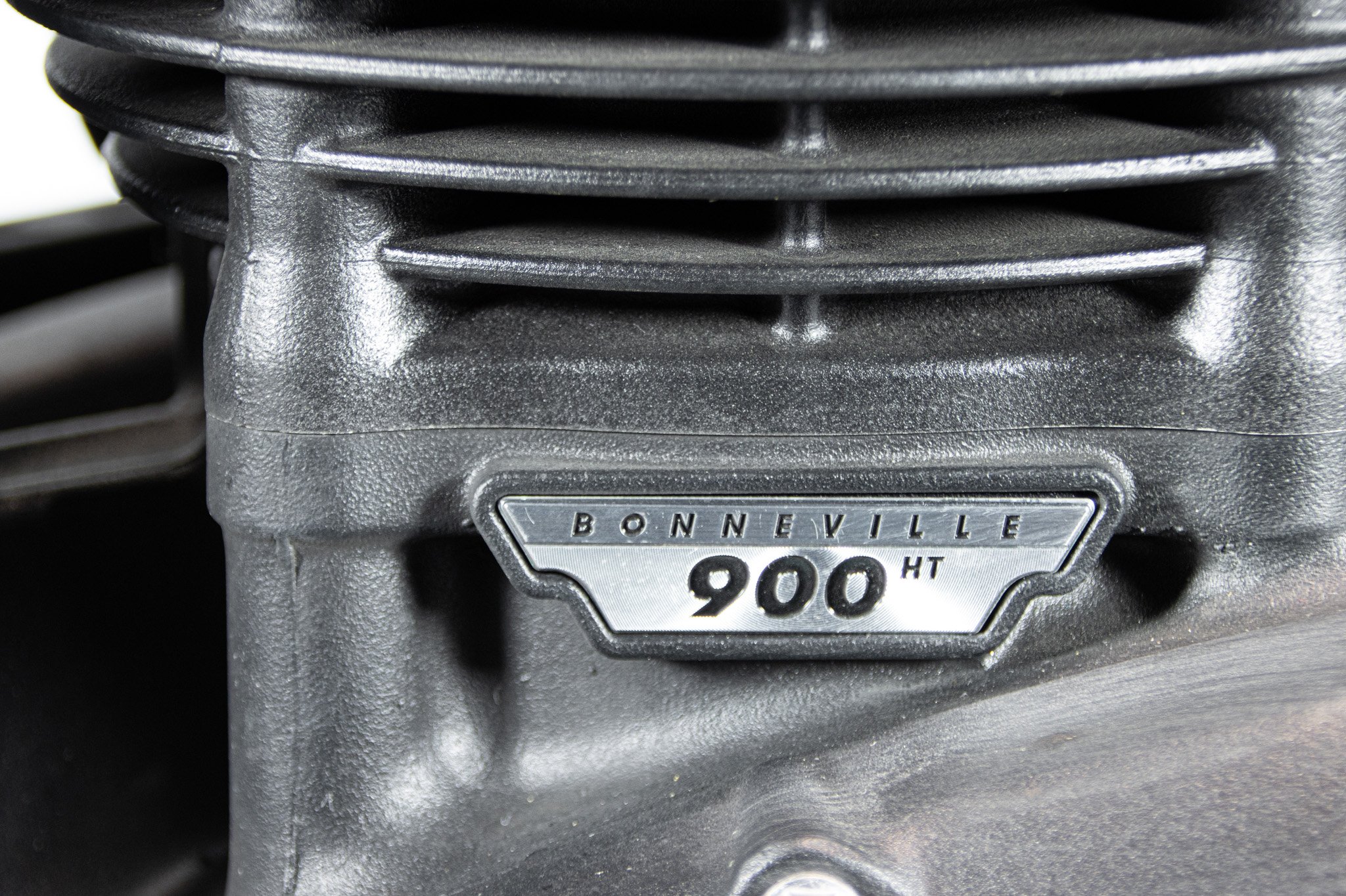 Triumph BONNEVILLE T100 BLACK 
