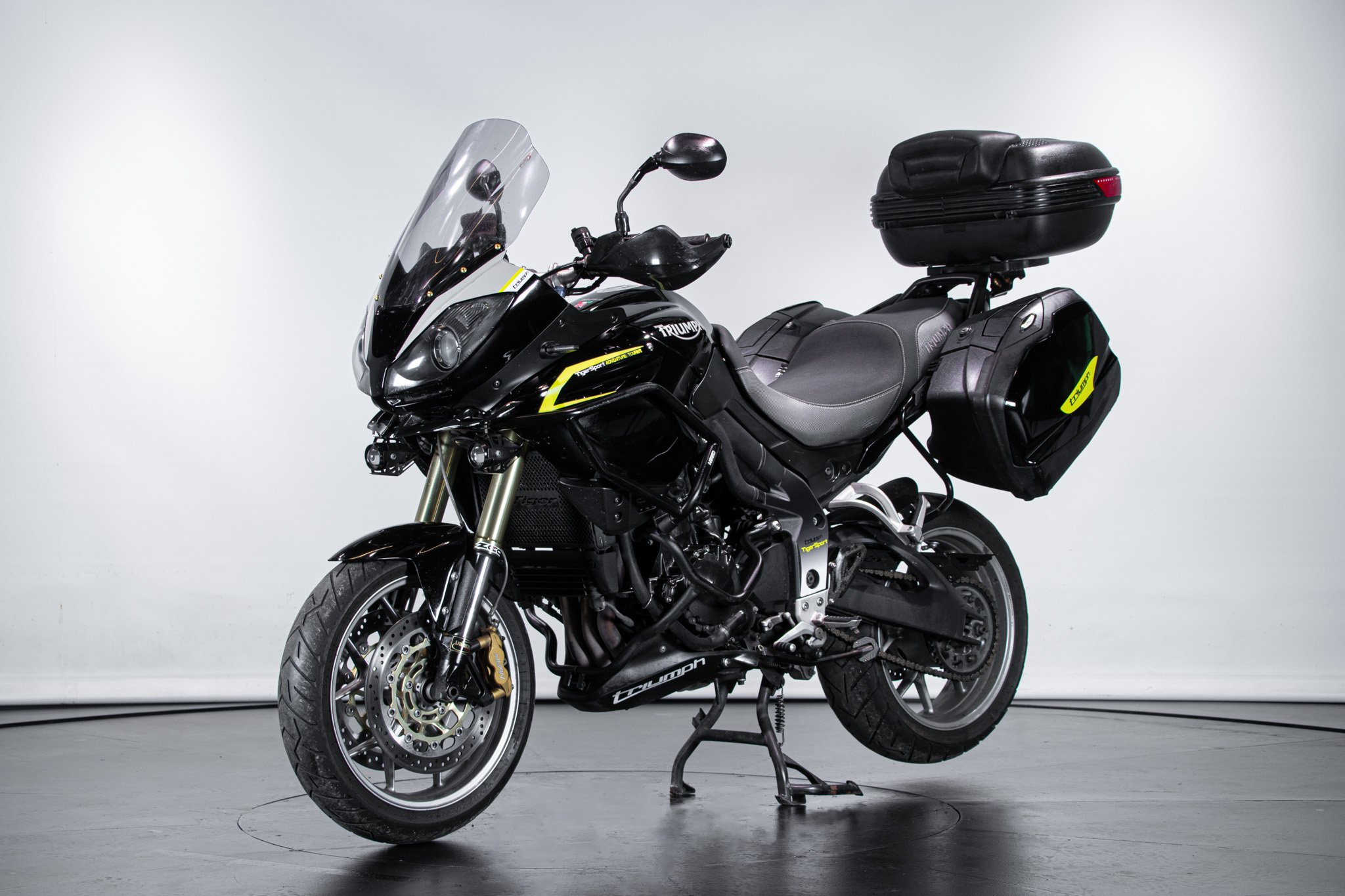 Triumph TIGER 1050 