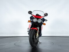 Suzuki GSX R 1100 