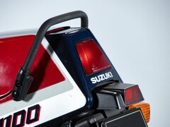 Suzuki GSX R 1100 