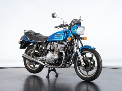 Suzuki GSX 750 