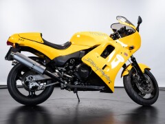 Triumph DAYTONA 900 