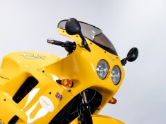 Triumph DAYTONA 900 